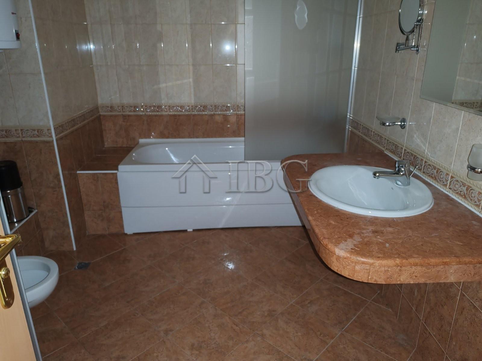 1-Bedroom Apartment on the First Line Sunset Resort, Pomorie — photo 15 of 17