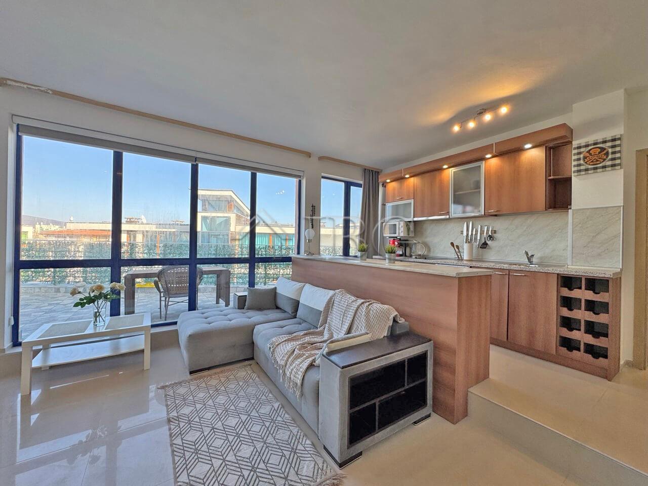 Unique Penthouse with 172 sq.m. Terrace Villa Discovery, Sunny Beach — photo 10 of 24