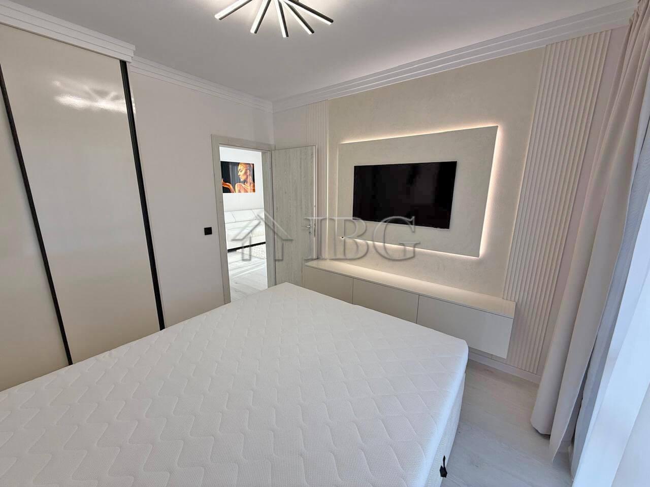 Furnished 1-Bedroom Apartment VIP Limited, Sunny Beach — photo 9 of 11