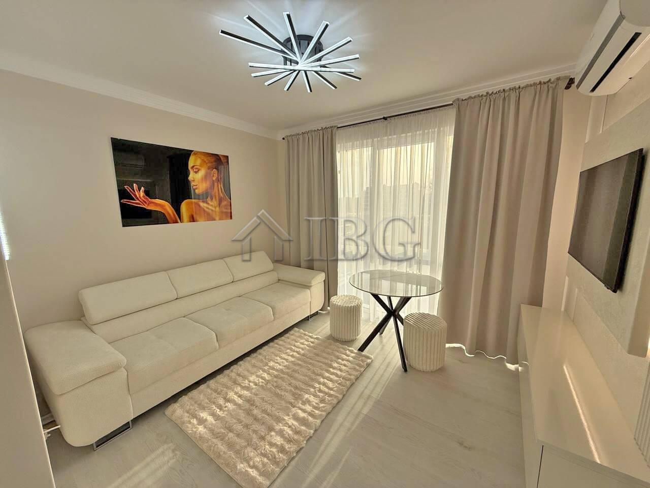 Furnished 1-Bedroom Apartment VIP Limited, Sunny Beach — photo 4 of 11
