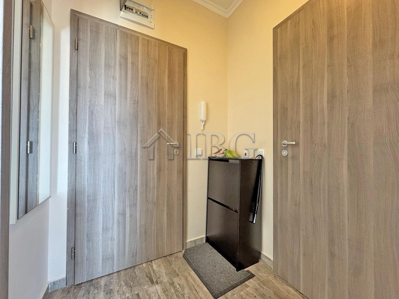 VIP Park 2-Bedroom Apartment with Pool View Sunny Beach — photo 19 of 19