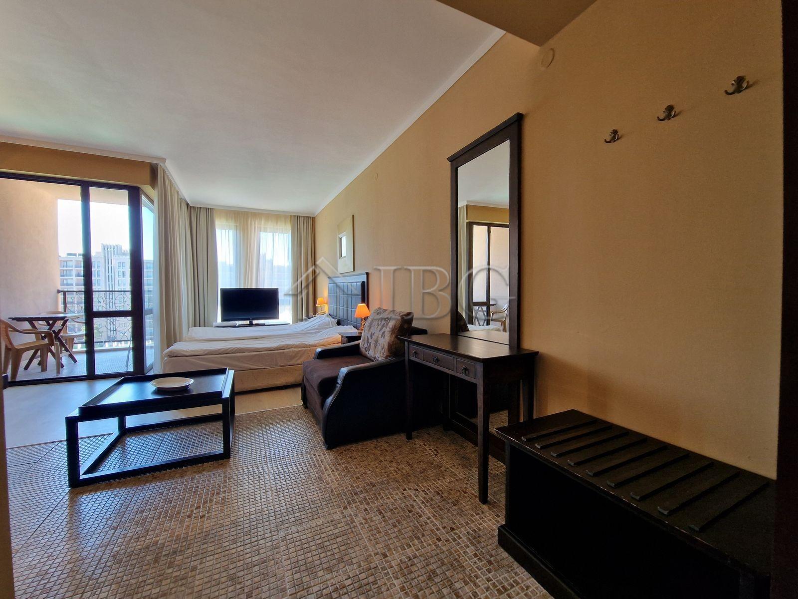 Spacious Studio with Pool View in Barcelo Royal Beach, Sunny Beach — photo 3