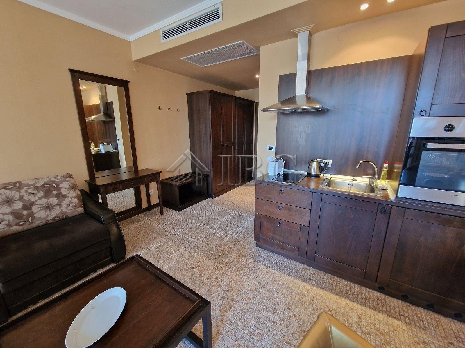 Spacious Studio with Pool View in Barcelo Royal Beach, Sunny Beach — photo 17 of 25