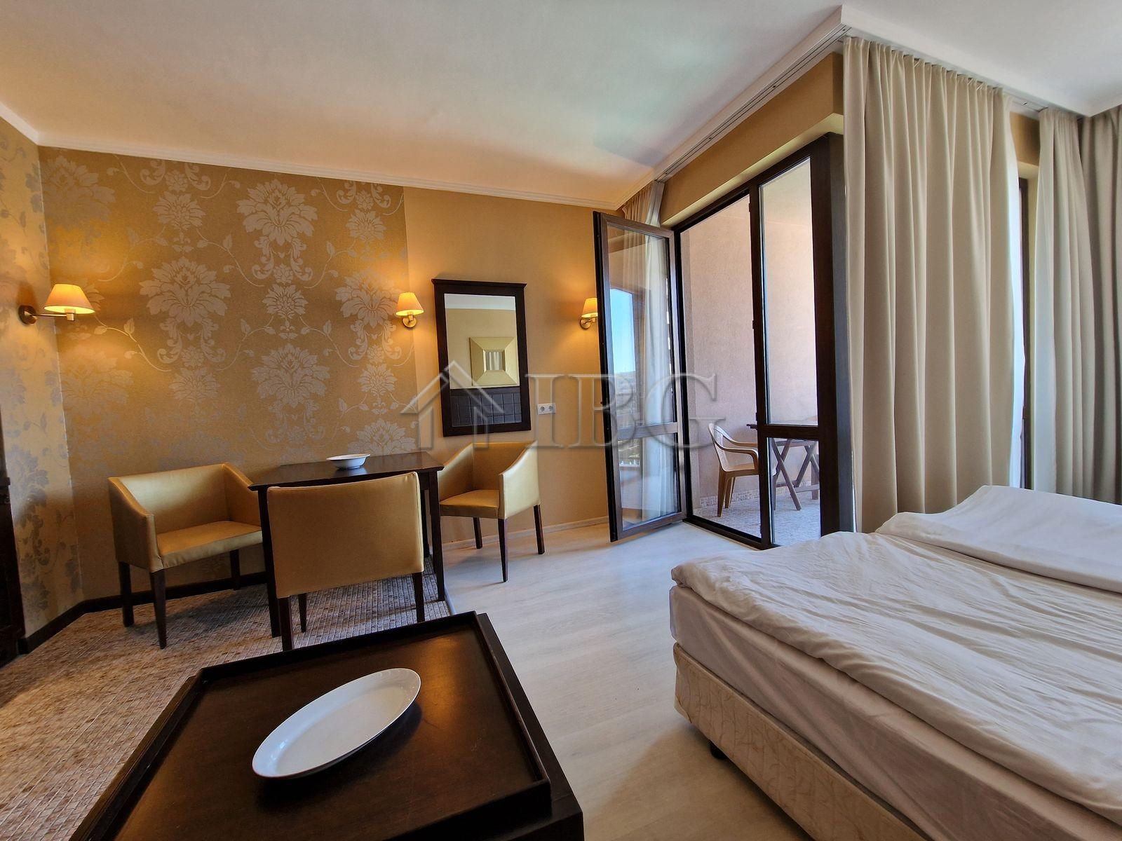 Spacious Studio with Pool View in Barcelo Royal Beach, Sunny Beach — photo 25 of 25