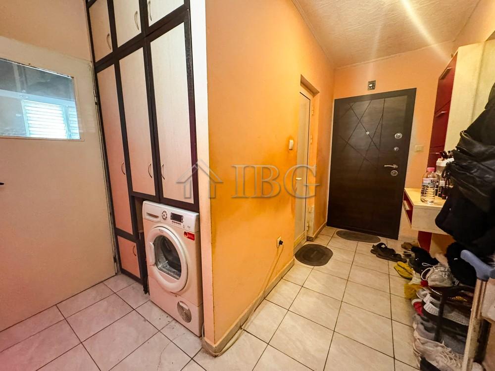 Bright one-bedroom apartment near the Dunav stadium — photo 13 of 15