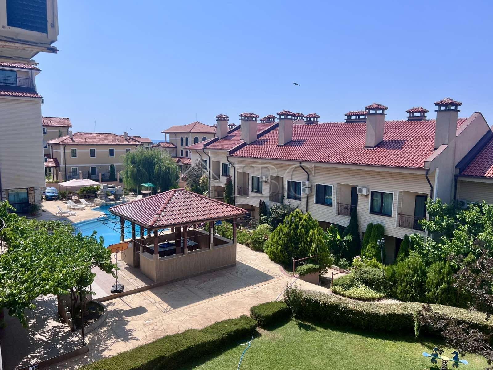 Spacious Studio with Pool View in St. Nikola Complex, Kosharitsa — photo 9 of 13