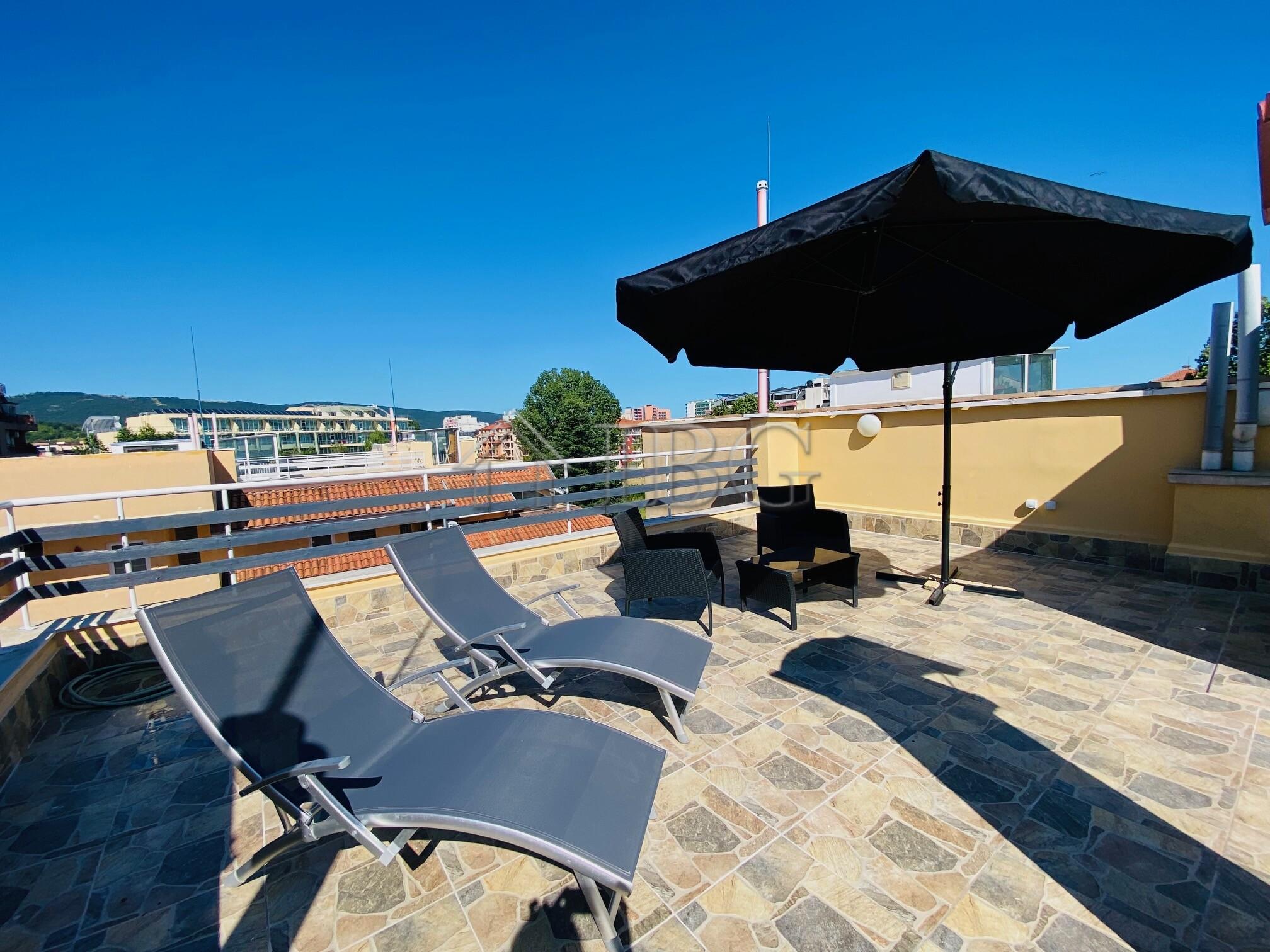 2-Bedroom Apartment with Huge Private Terrace in Robinson Complex, Sunny Beach — photo 5 of 14