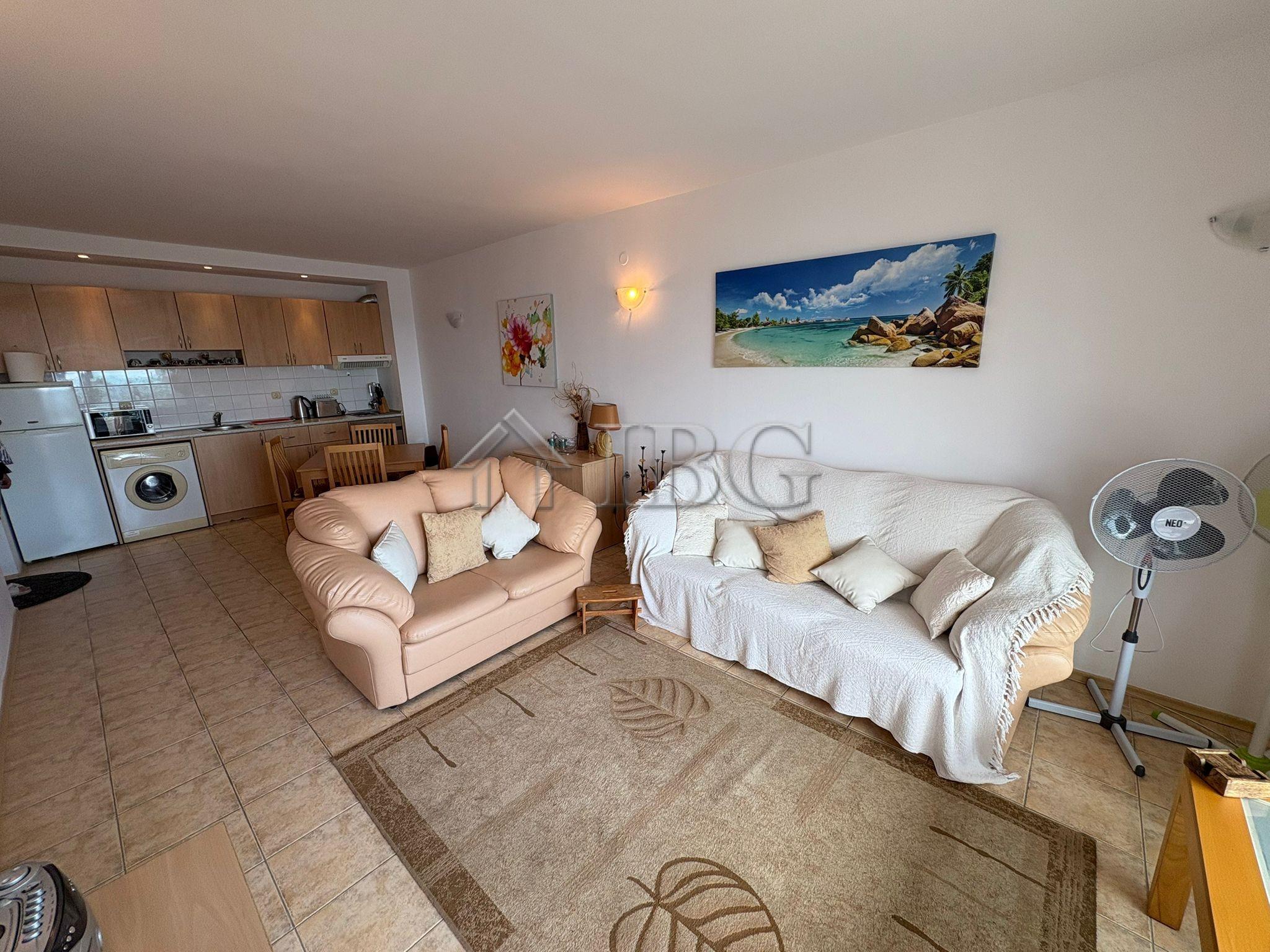 1-Bedroom Apartment with Panoramic Sea View on the First Line in Coral Beach, Sveti Vlas — photo 11 of 25
