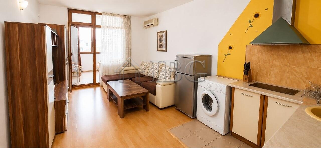 Apartment with 2 bedrooms Blue Summer, Sunny Beach — photo 2