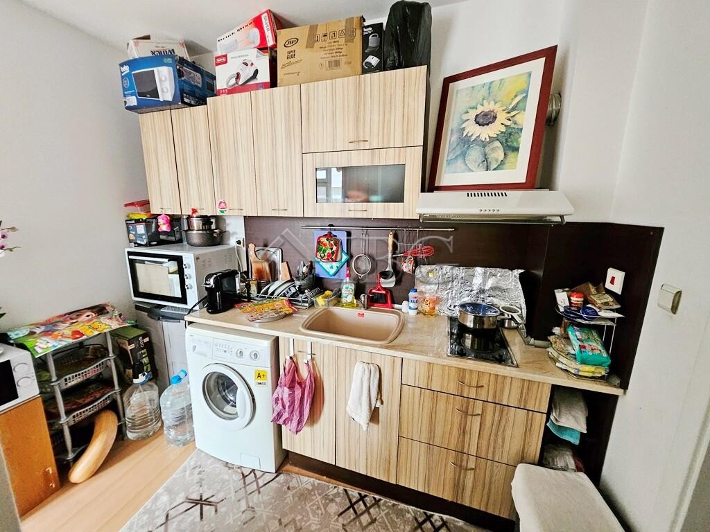 Furnished 1-Bedroom Apartment in Sunny Day 5, Sunny Beach — photo 6 of 13