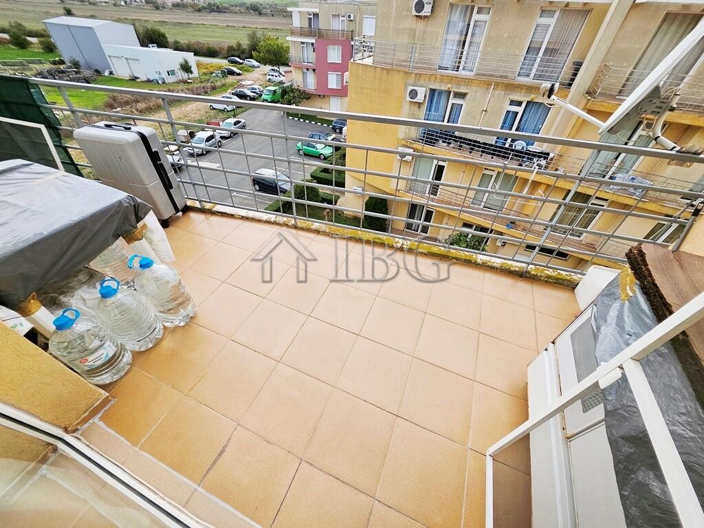Furnished 1-Bedroom Apartment in Sunny Day 5, Sunny Beach — photo 2