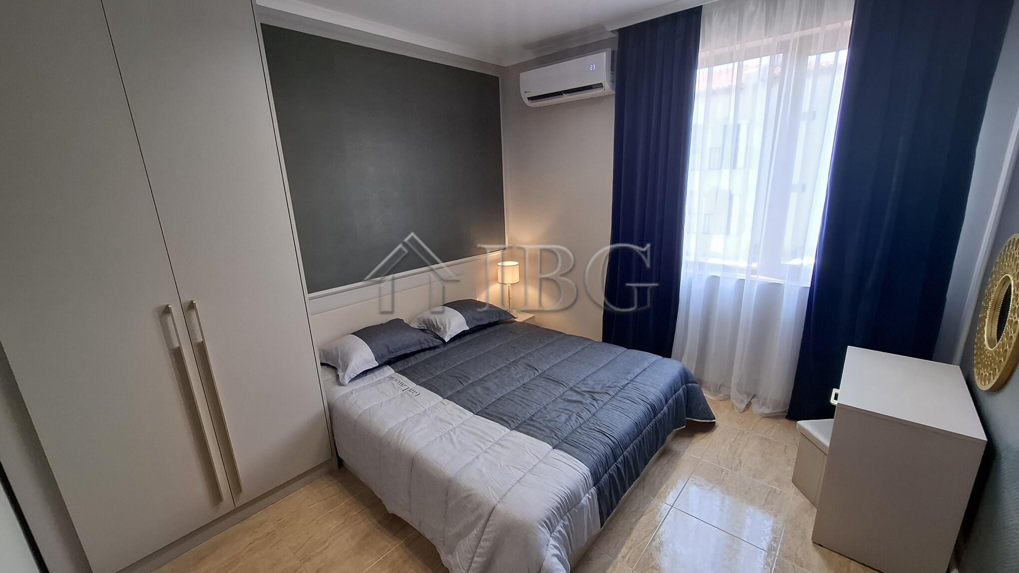 2-Bedroom Apartment with Sea View Only 150 m from the Beach in Tryavna Complex, Sveti Vlas — photo 16 of 25