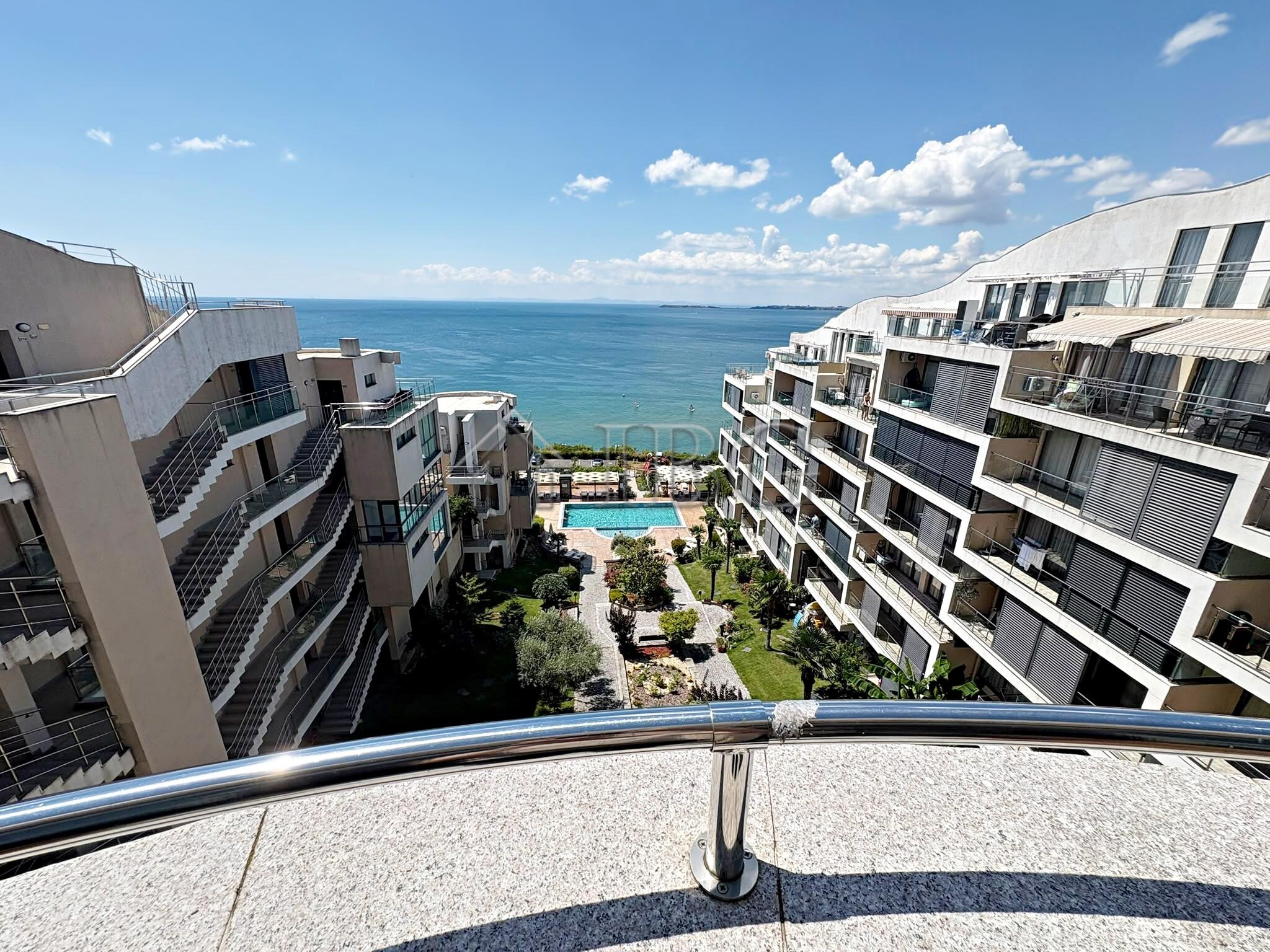 Frontal Sea View 1-Bedroom Apartment Dolce Vita 2 — photo 3