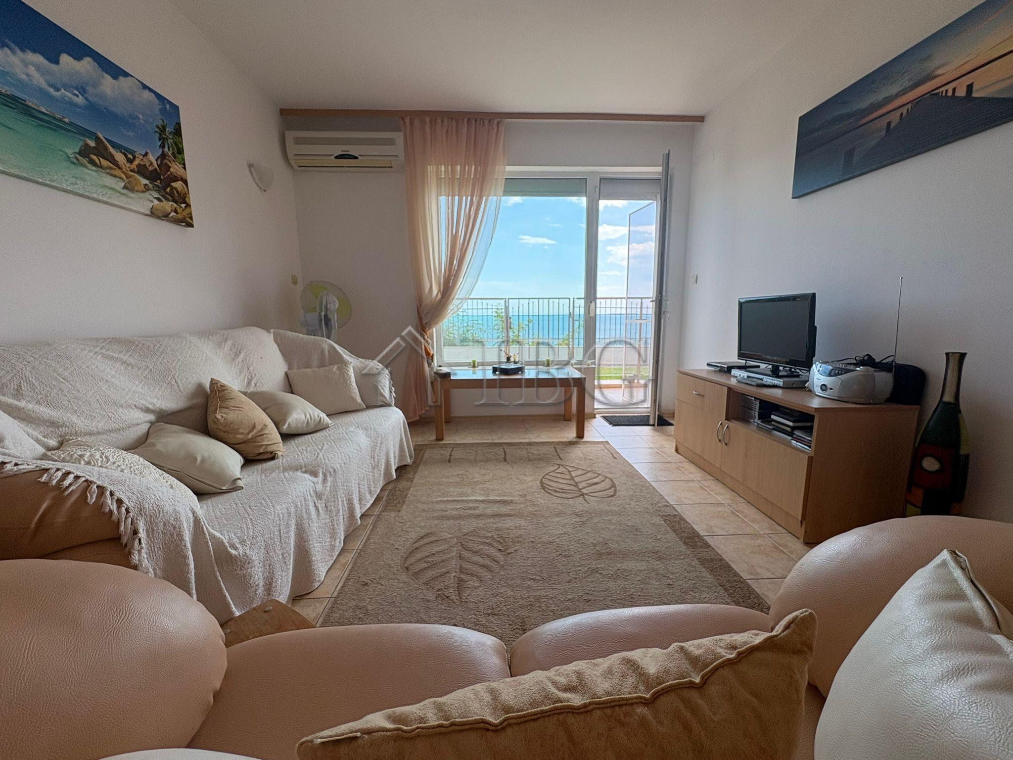 1-Bedroom Apartment with Panoramic Sea View on the First Line in Coral Beach, Sveti Vlas — photo 15 of 25