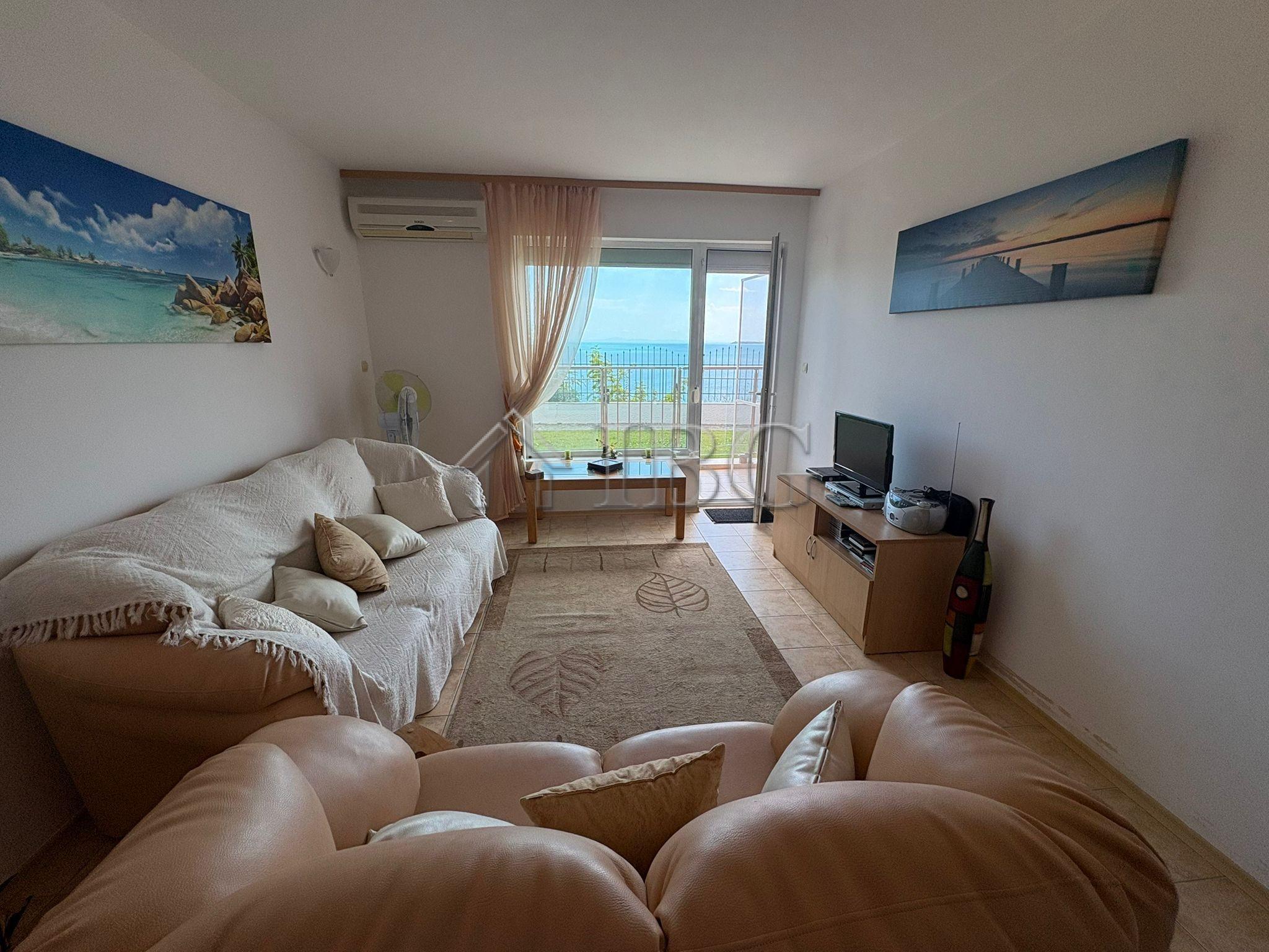 1-Bedroom Apartment with Panoramic Sea View on the First Line in Coral Beach, Sveti Vlas — photo 16 of 25