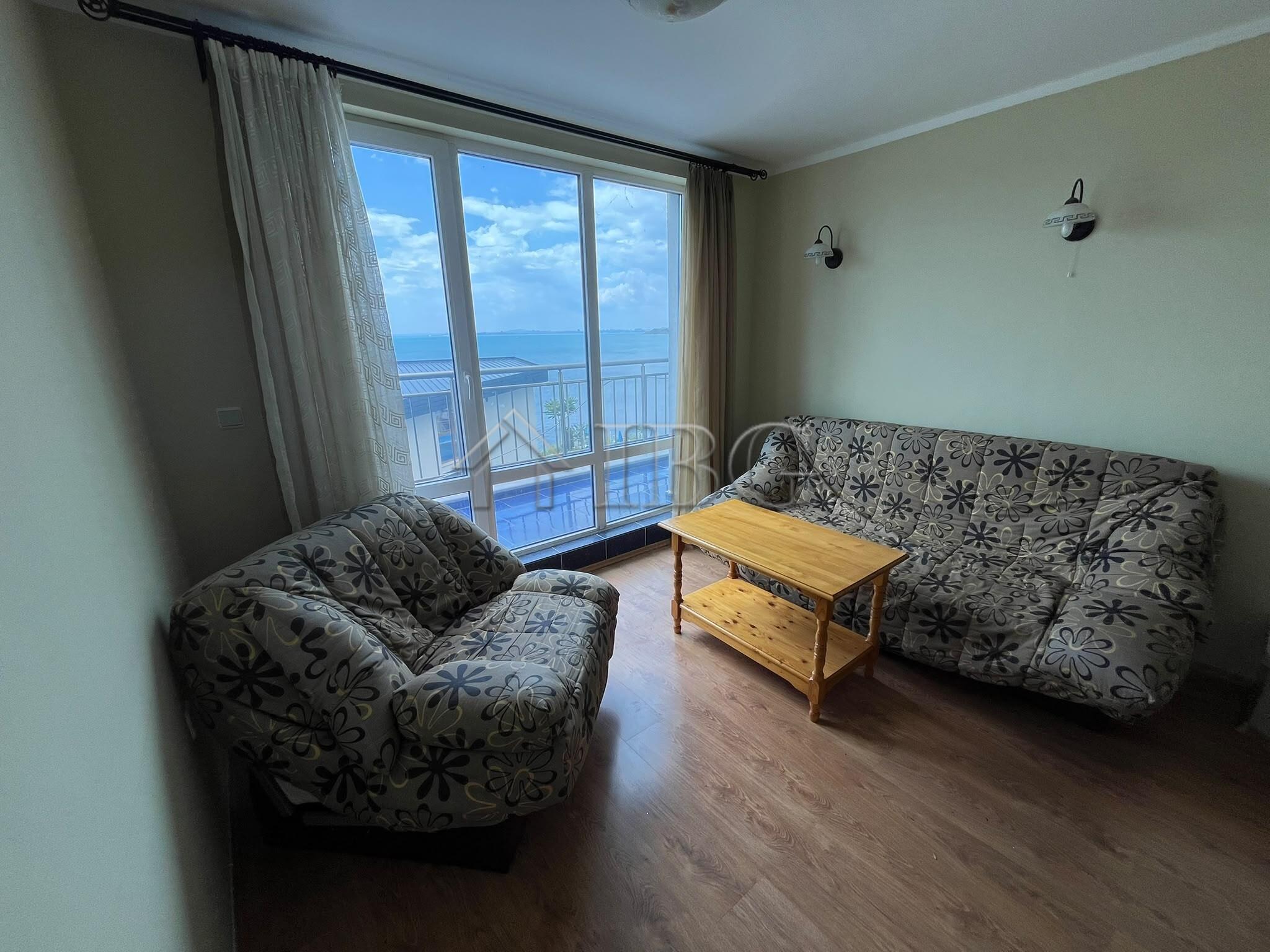 Spacious 4-Room Apartment with Front Sea and Pool Views in Blue Bay Palace, Pomorie — photo 2