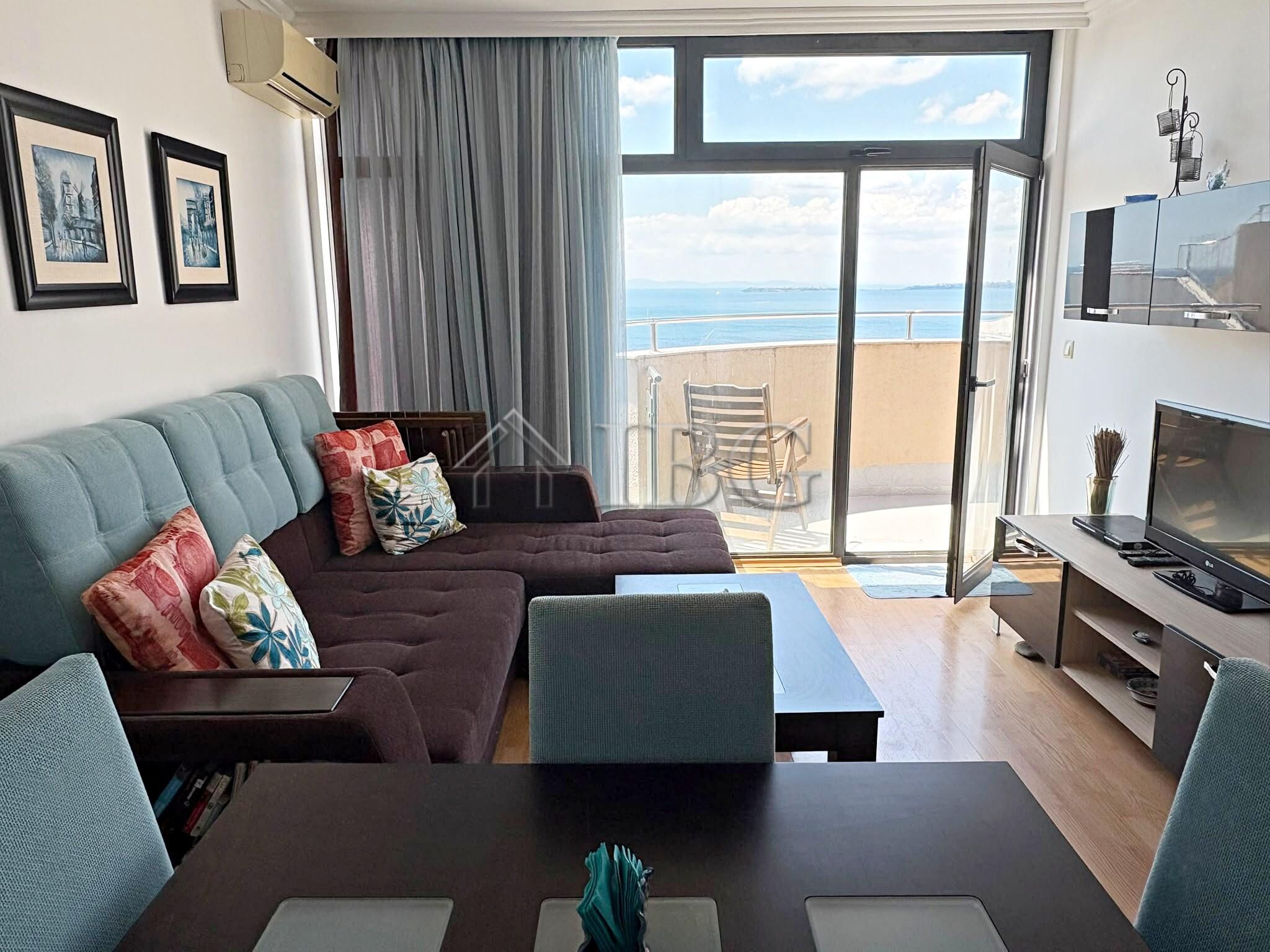 Frontal Sea View 1-Bedroom Apartment Dolce Vita 2 — photo 20 of 25