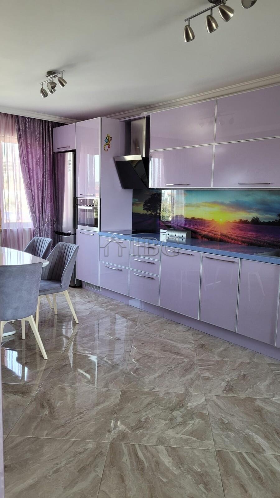 Luxury Apartment with 3 rooms View to pool and sea Villa Florence, Sveti Vlas — photo 6 of 25