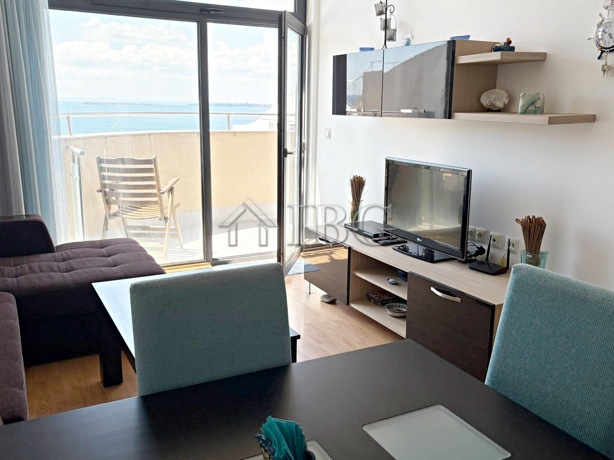 Frontal Sea View 1-Bedroom Apartment Dolce Vita 2 — photo 18 of 25