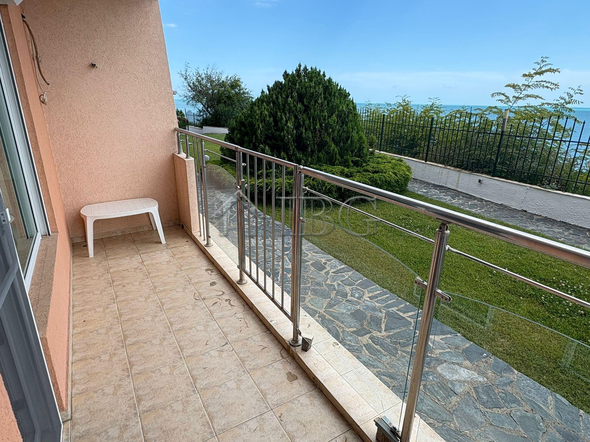 1-Bedroom Apartment with Panoramic Sea View on the First Line in Coral Beach, Sveti Vlas — photo 25 of 25