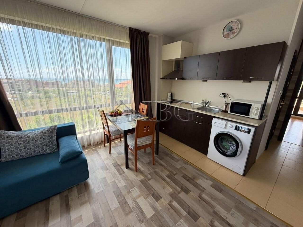 Apartment with 1 Bedroom View to Pool and Sea Macon Residence, Sveti Vlas — photo 7 of 25