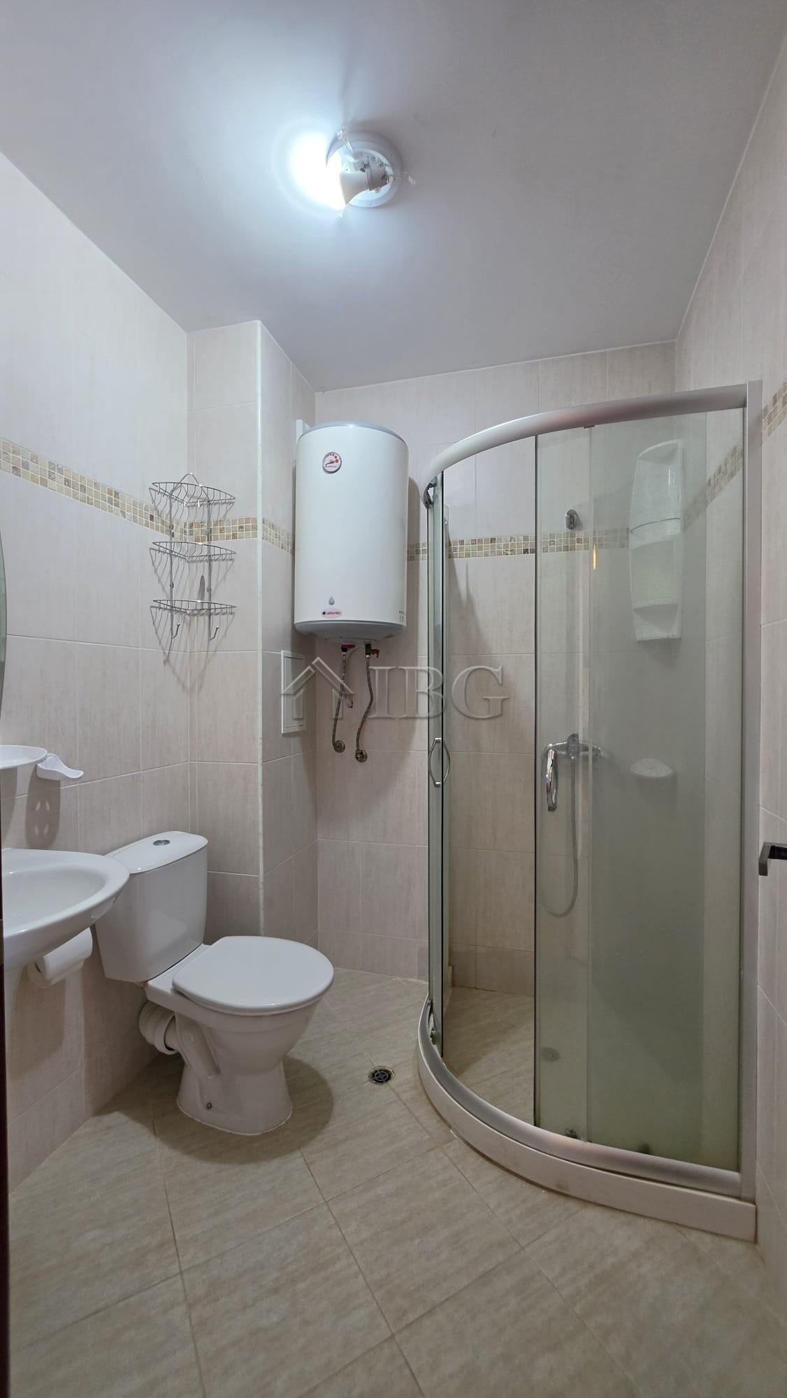 Spacious Studio with Balcony Sun & Sea Complex Sunny Beach - Near Cacao Beach — photo 10 of 10