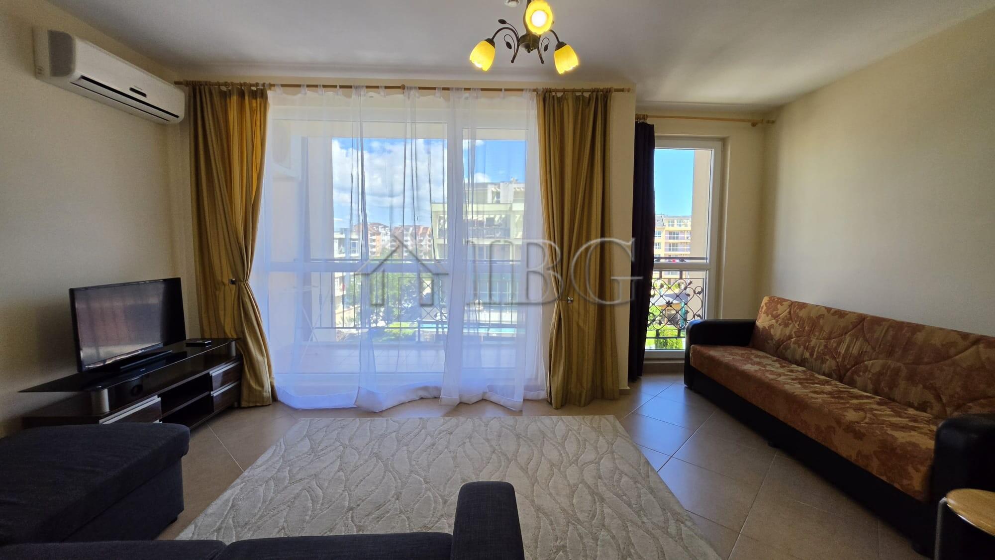 Spacious Studio with Balcony Sun & Sea Complex Sunny Beach - Near Cacao Beach — photo 9 of 10