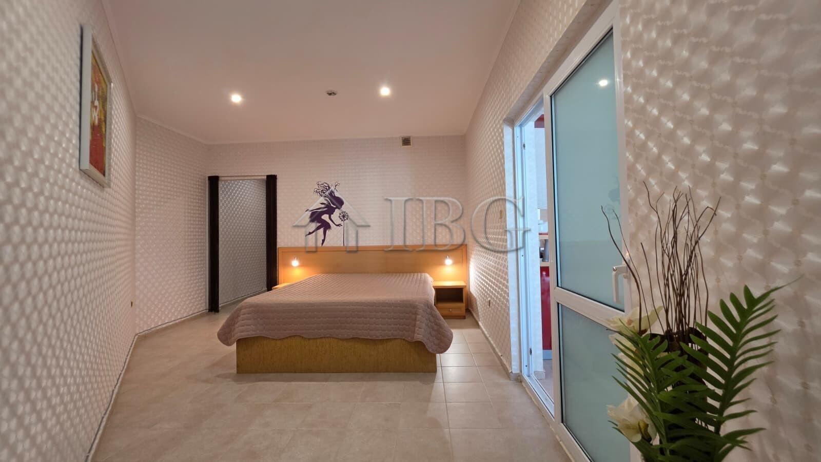 Apartment with Pool View in Miramar Palace, Sunny Beach - Only 100 m from the Beach — photo 9 of 19
