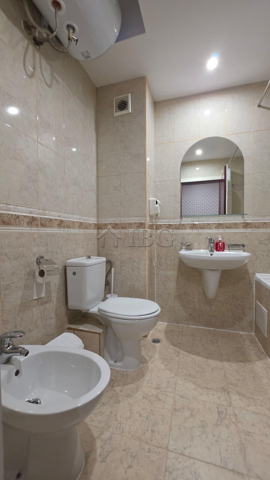 Apartment with Pool View in Miramar Palace, Sunny Beach - Only 100 m from the Beach — photo 14 of 19