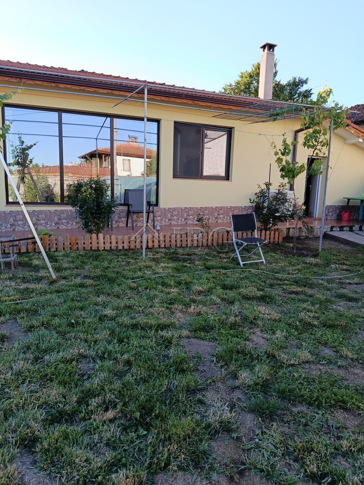 Furnished Single-Storey House with Large Garden in Fakia Village, Burgas Region — photo 24 of 25