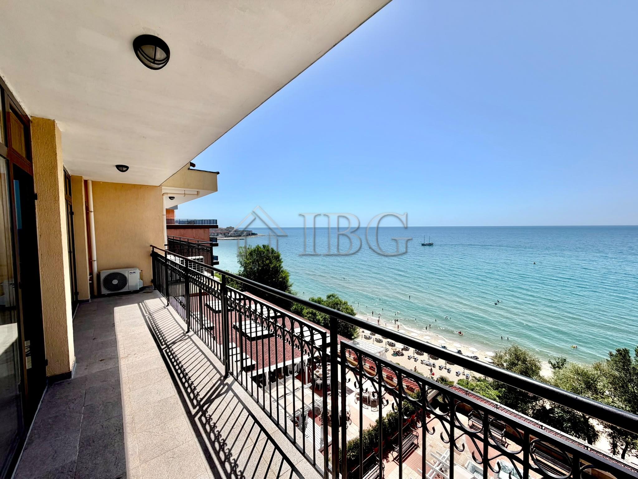 Frontal Sea view, 1st Line - One bedroom apartment, Tiva Del Mar, Sveti Vlas — photo 2