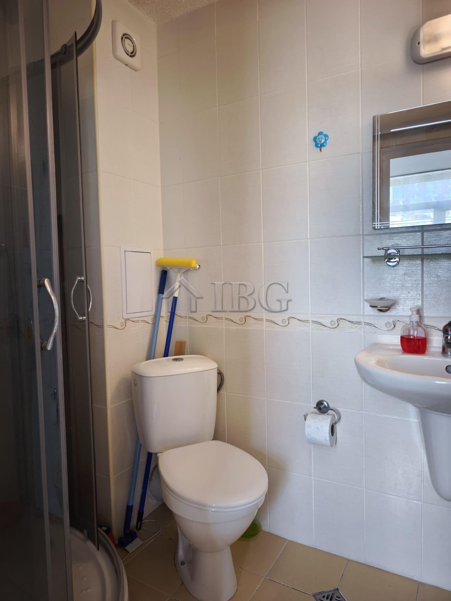 Spacious studio with balcony in Rainbow 2, Sunny Beach — photo 12 of 13