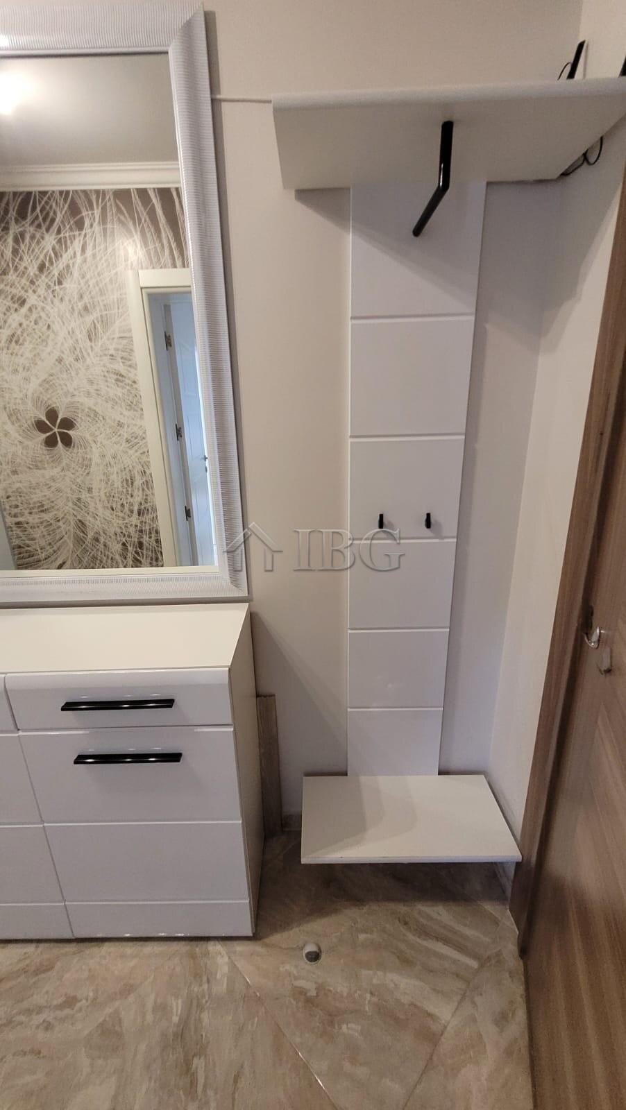 Luxury Apartment with 3 rooms View to pool and sea Villa Florence, Sveti Vlas — photo 21 of 25