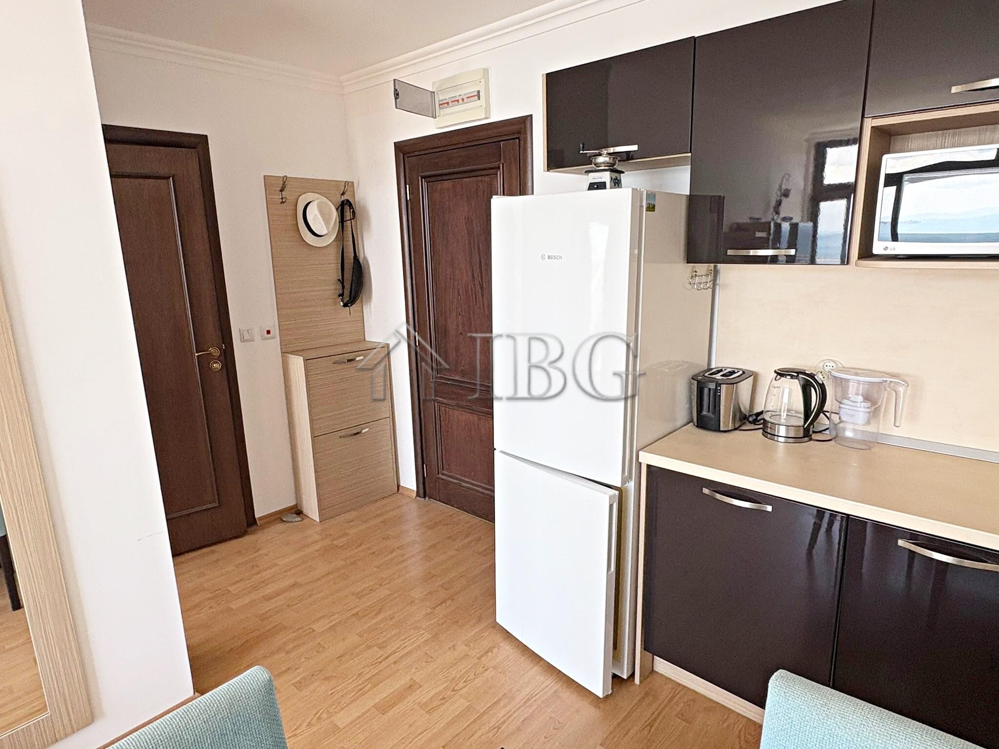Frontal Sea View 1-Bedroom Apartment Dolce Vita 2 — photo 10 of 25