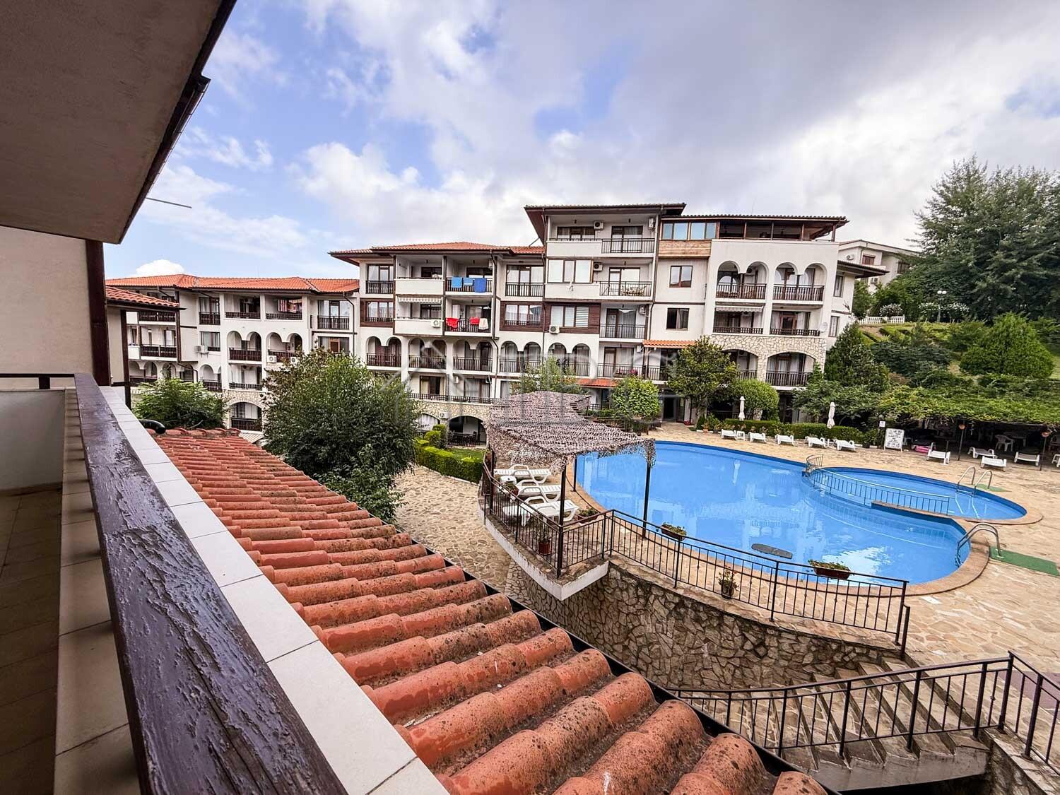 Furnished One-Bedroom Apartment Arena 1, Sveti Vlas - First Line to the Sea — photo 2