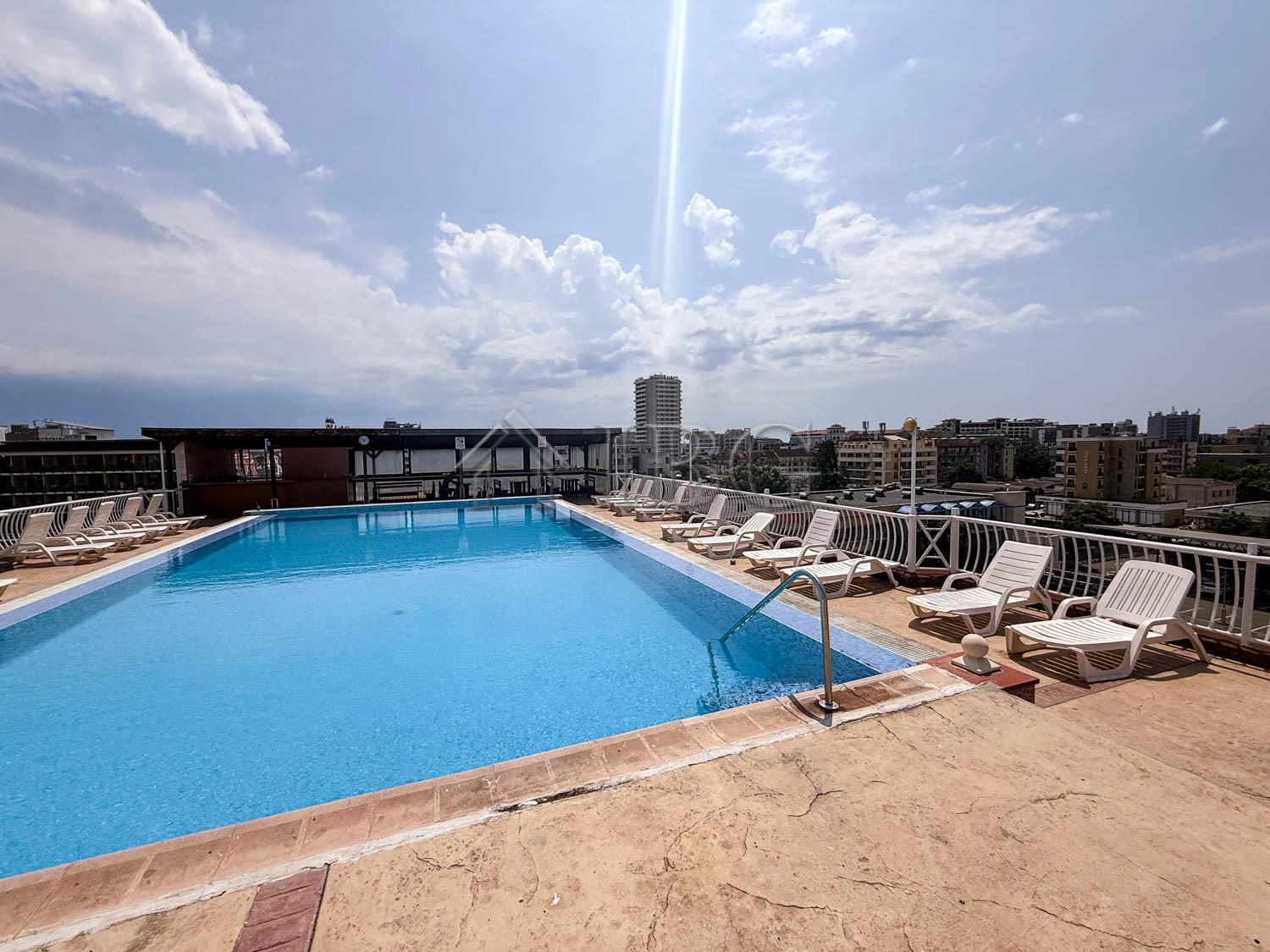 Renovated One-Bedroom Apartment with Large Terrace Barco Del Sol, Sunny Beach — photo 2