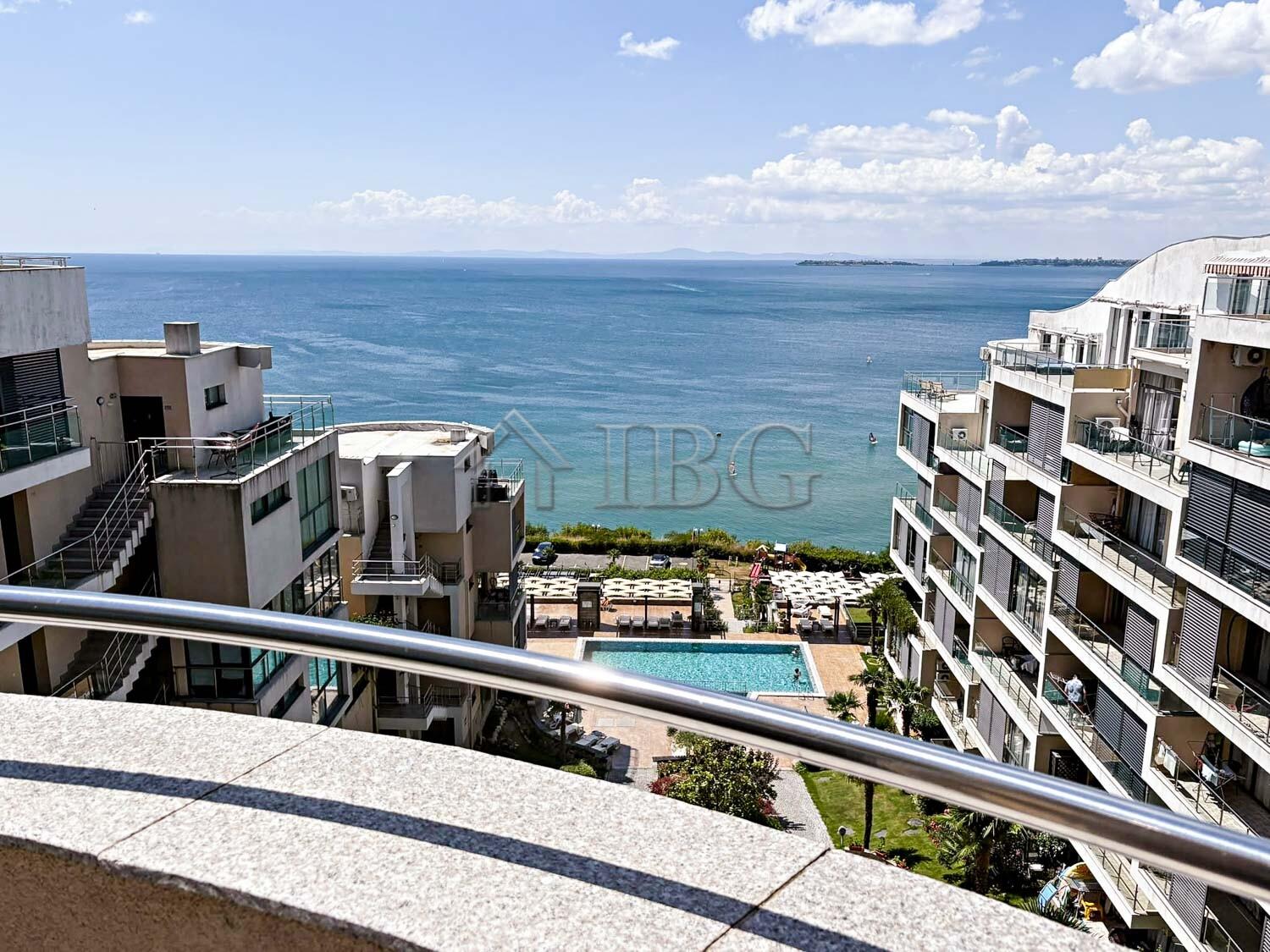 Apartment with 1 Bedroom and Panoramic Sea View in Dolce Vita 2, Sveti Vlas — photo 15 of 25