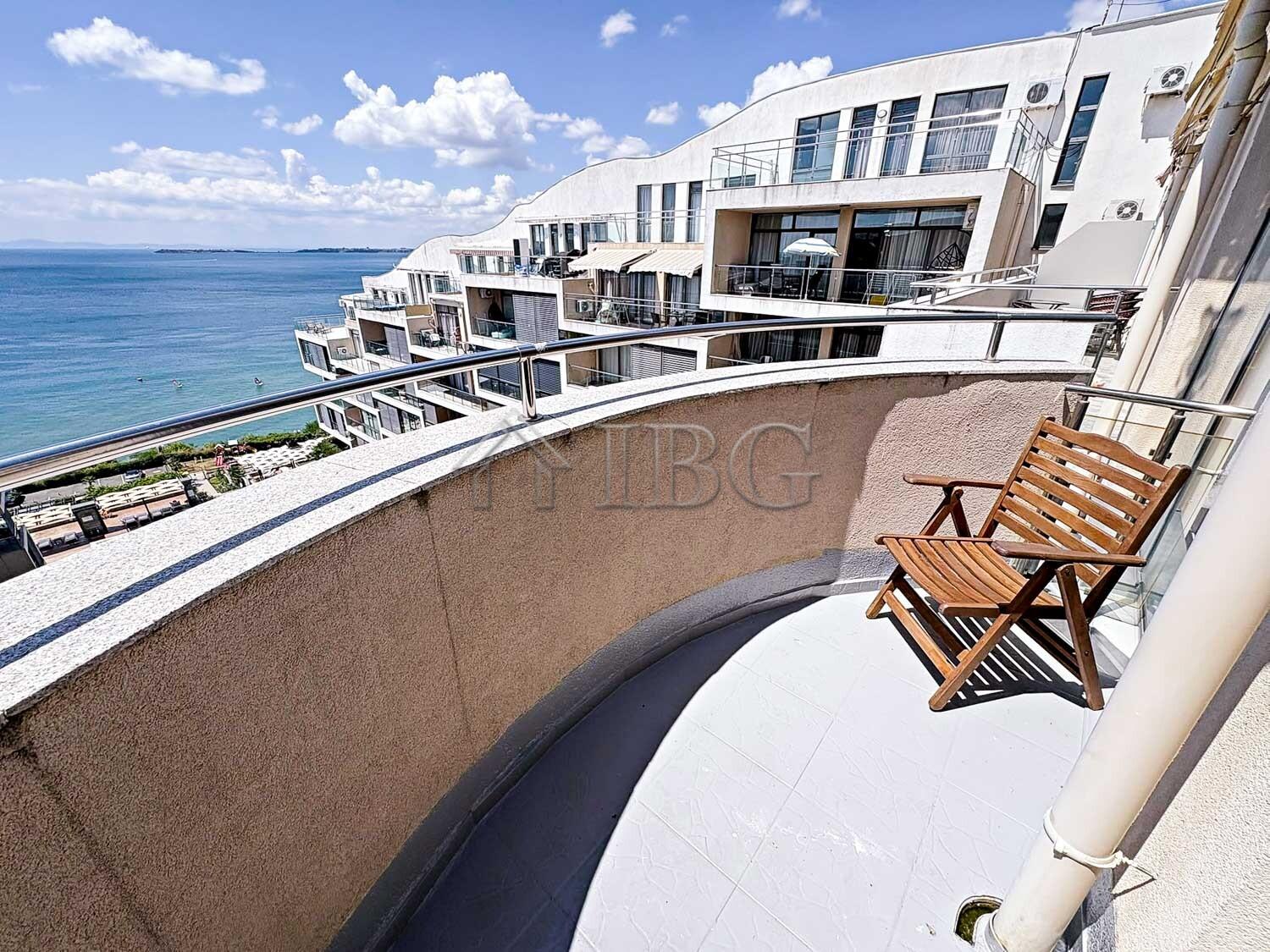 Apartment with 1 Bedroom and Panoramic Sea View in Dolce Vita 2, Sveti Vlas — photo 17 of 25
