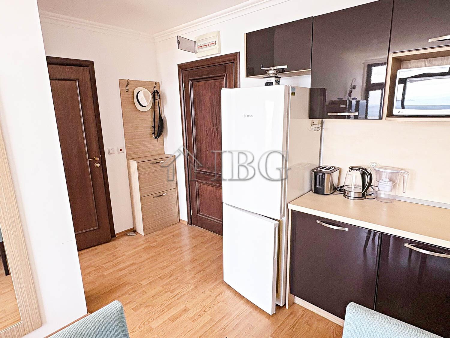 Apartment with 1 Bedroom and Panoramic Sea View in Dolce Vita 2, Sveti Vlas — photo 9 of 25