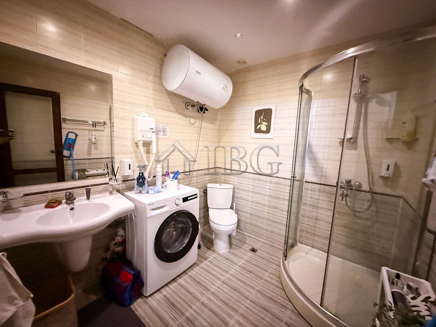 Spacious Studio with Partial Sea View in Grenada Complex, Sunny Beach — photo 14 of 25