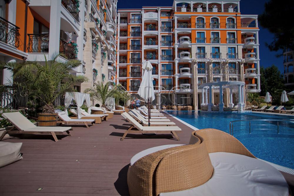 1-Bedroom Apartment with Pool View in Harmony Palace, Sunny Beach — main photo