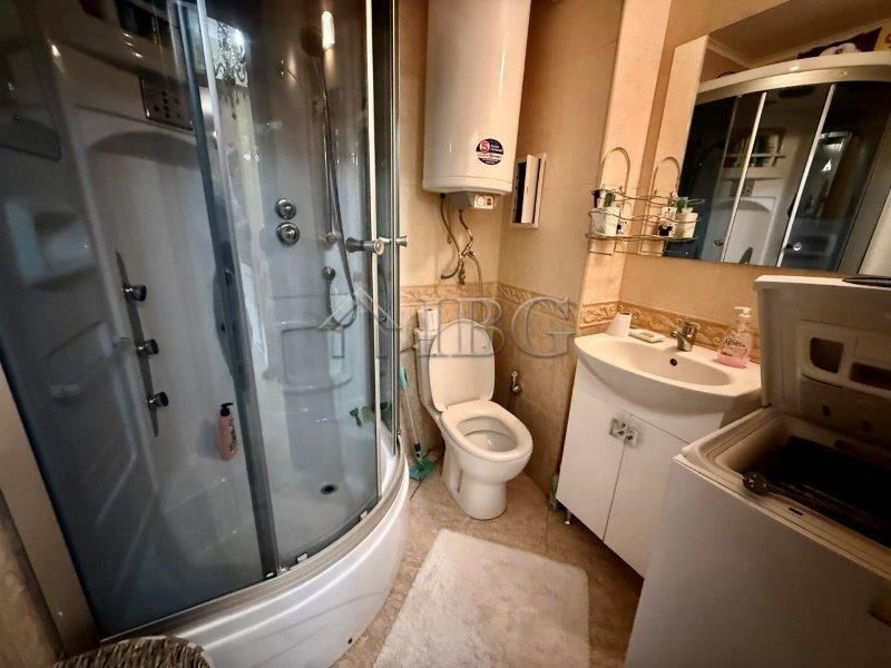 First Line to the Sea! One-Bedroom Apartment Arena 1, Sveti Vlas — photo 23 of 25