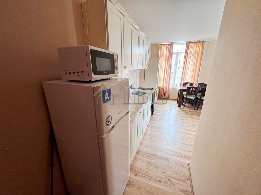 Furnished 1-Bedroom Apartment with Pool View in Dawn Park, Sunny Beach — photo 14 of 14