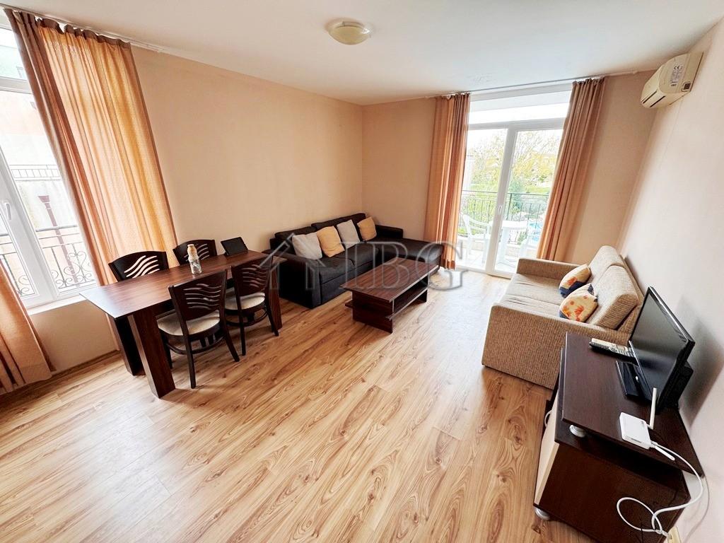 Furnished 1-Bedroom Apartment with Pool View in Dawn Park, Sunny Beach — photo 4 of 14