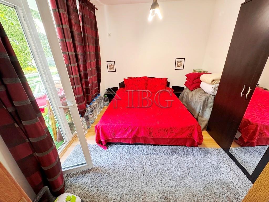 Price Reduced - Furnished 1-Bedroom Apartment with Garden View in Sunny Day 6 — photo 9 of 15