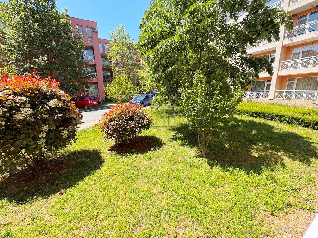 Price Reduced - Furnished 1-Bedroom Apartment with Garden View in Sunny Day 6 — photo 5 of 15