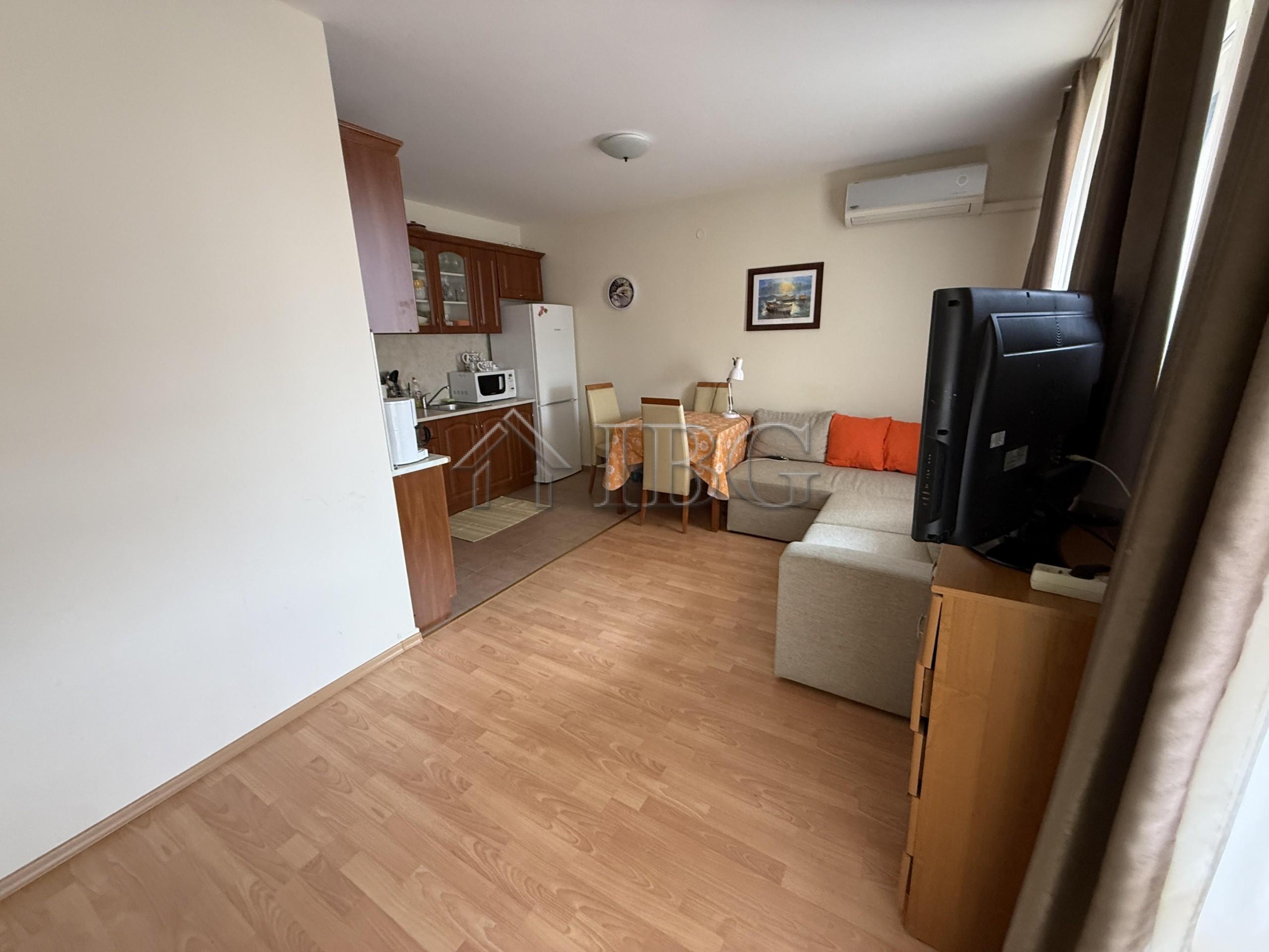 Furnished 1-Bedroom Apartment in Nessebar Fort Club, Sunny Beach — photo 7 of 20