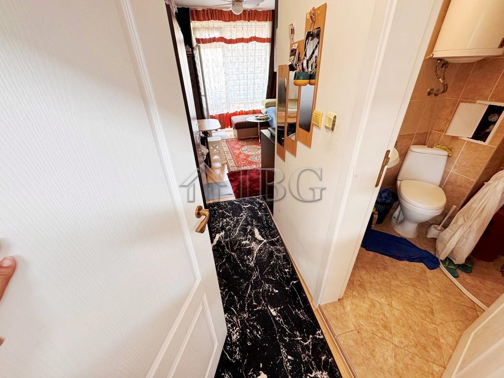 Furnished Studio with Balcony in Sunny Day 5, Sunny Beach — photo 11 of 11