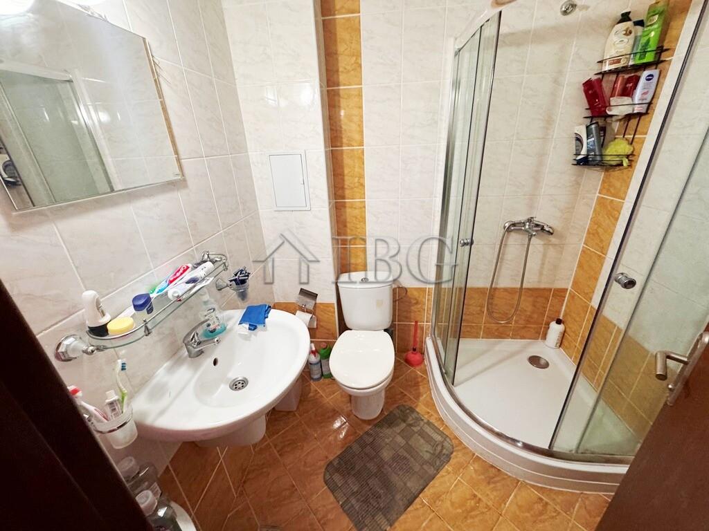 Spacious 2-Bedroom, 2-Bathroom Apartment with Pool View in Sunset Beach 3, Sunny Beach — photo 17 of 21
