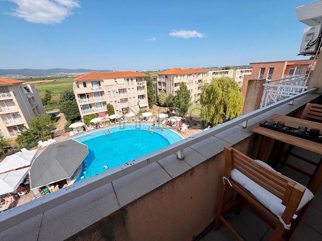 Furnished 2-Bedroom Apartment with Pool View in Sunny Day 6, Near Sunny Beach — photo 7 of 19